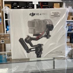 DJI RS 4 Pro Camera Stabilizer