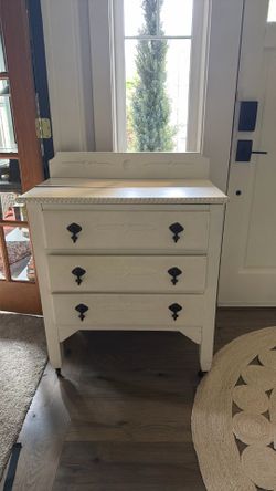 Vintage small dresser or chest of drawers white