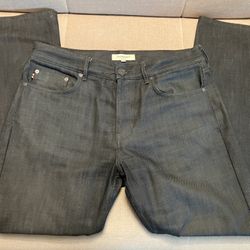 RARE Burberry "Relaxed Leg" Jeans - 100% Cotton - Size 34/30