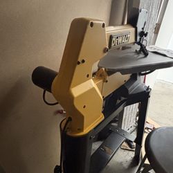 DEWALT DW788 20-inch Saw