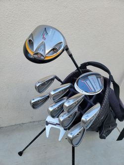 Taylormade R7 Golf Set Right Handed Stiff Flex