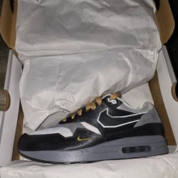 Air Max 1 Big Head Edition James Bond