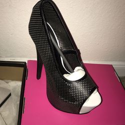 Mesh Heels