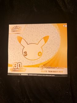 Pokémon Center 30th Celebration Elite Trainer Box