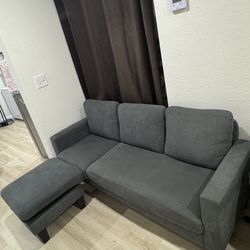 Sofá gris, modern gray furniture