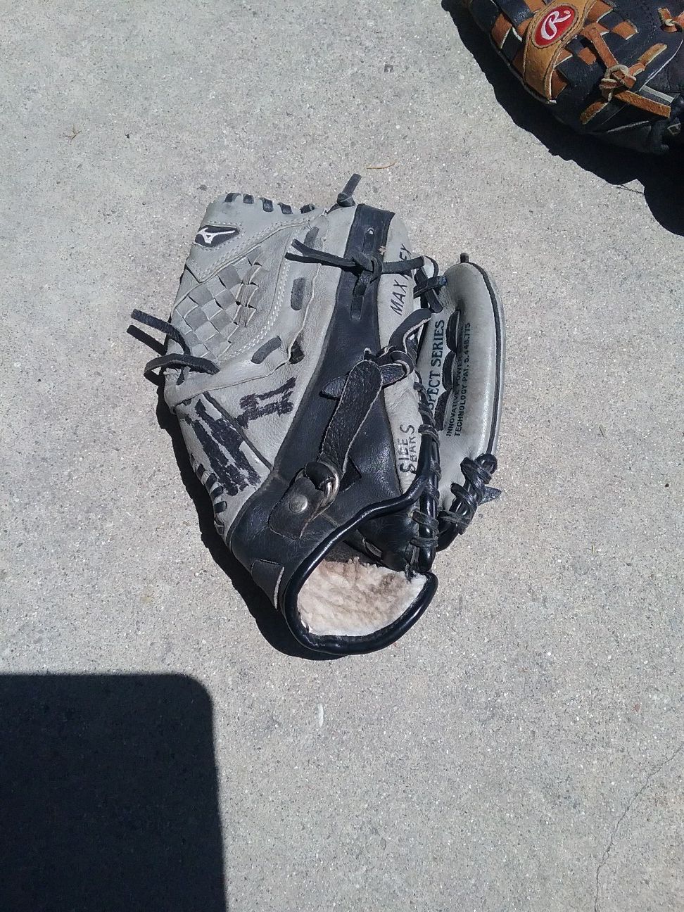 Mizuno Baseball GLOVE