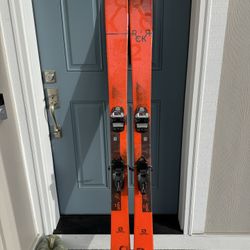 Salomon Rocker 2 100 Skis 
