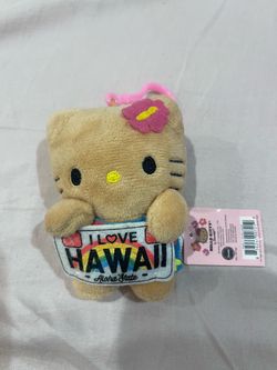 Hello kitty keychain Hawaiian