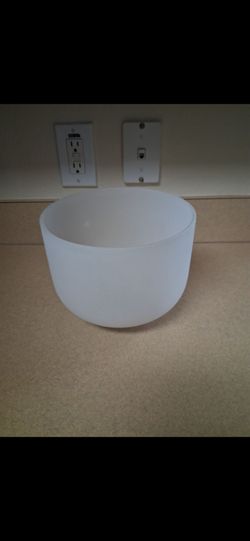Large singing bowl