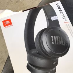 JBL HeadPhones 