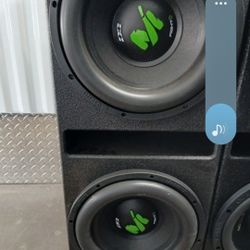 Brand New 12inch Deaf Bounce Subs Brand New Qbomb Box Brand New Cerwin Vega 3000.1 Amp And 4ga Amp Kit  $750firm Price Pickup Only Serious Buyers Plea