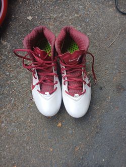Nike cleets