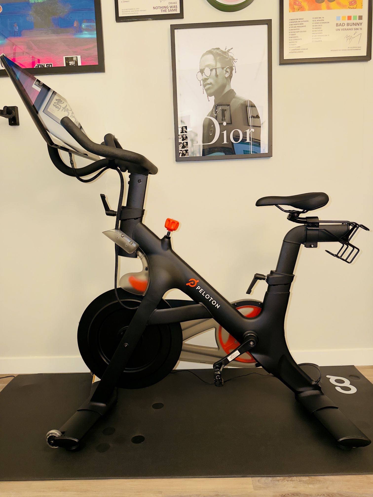 Peloton Bike