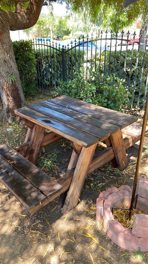 2 person picnic table for Sale in Sanger, CA OfferUp