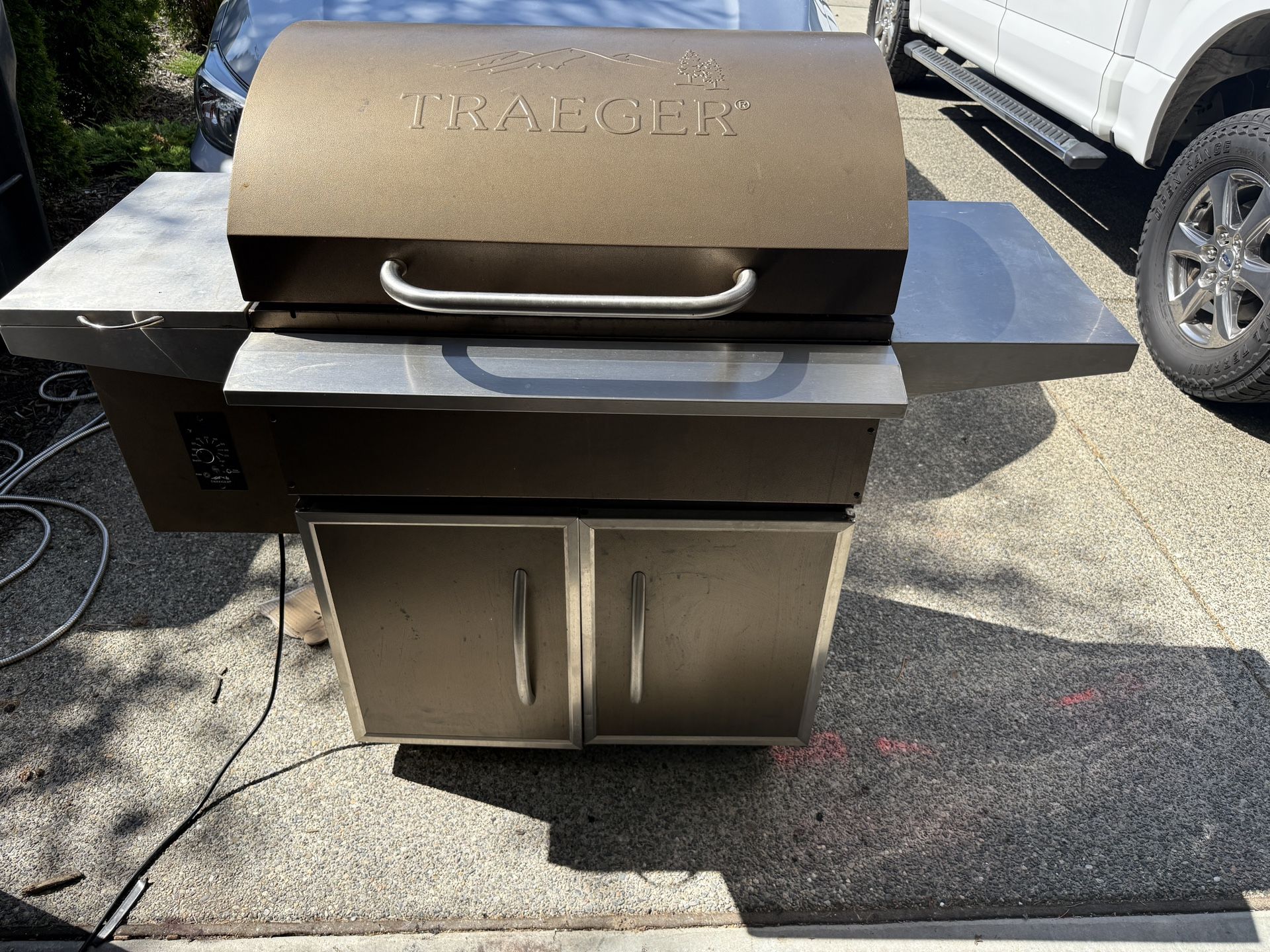 Traeger Elite Pellet Grill