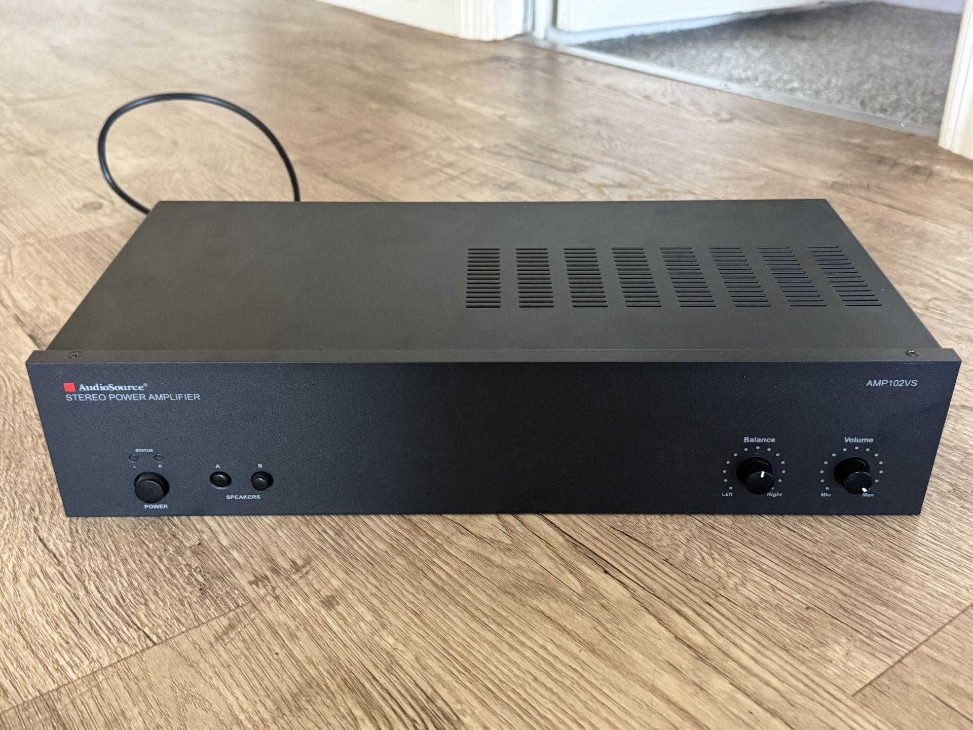 AUDIOSOURCE AMP102VS 2 CHANNEL POWER AMPLIFIER 55 WATTS PER CHANNEL MINT CONDITION