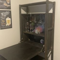 Folding table/bar