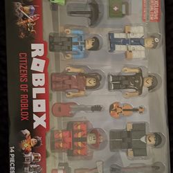 ROBLOX!! Citizens Of Roblox With Exclusive Virtual Item