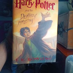 Harry Potter And The Deathly Hallows  First Edition