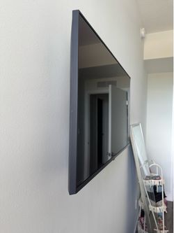 LG Flat Screen TV