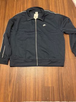 Dark blue Nike zipper sweater