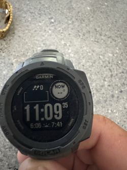 Garmin Instinct Solar 1