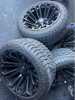 Terra storm 33x12.50R22LT tires