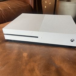 Xbox One with Headphones
