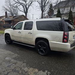 2012 GMC Yukon Denali