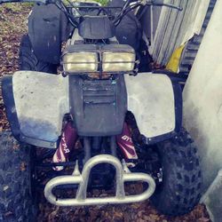Yamaha 350 4 wheeler 2wd very fast extra tires front an rear