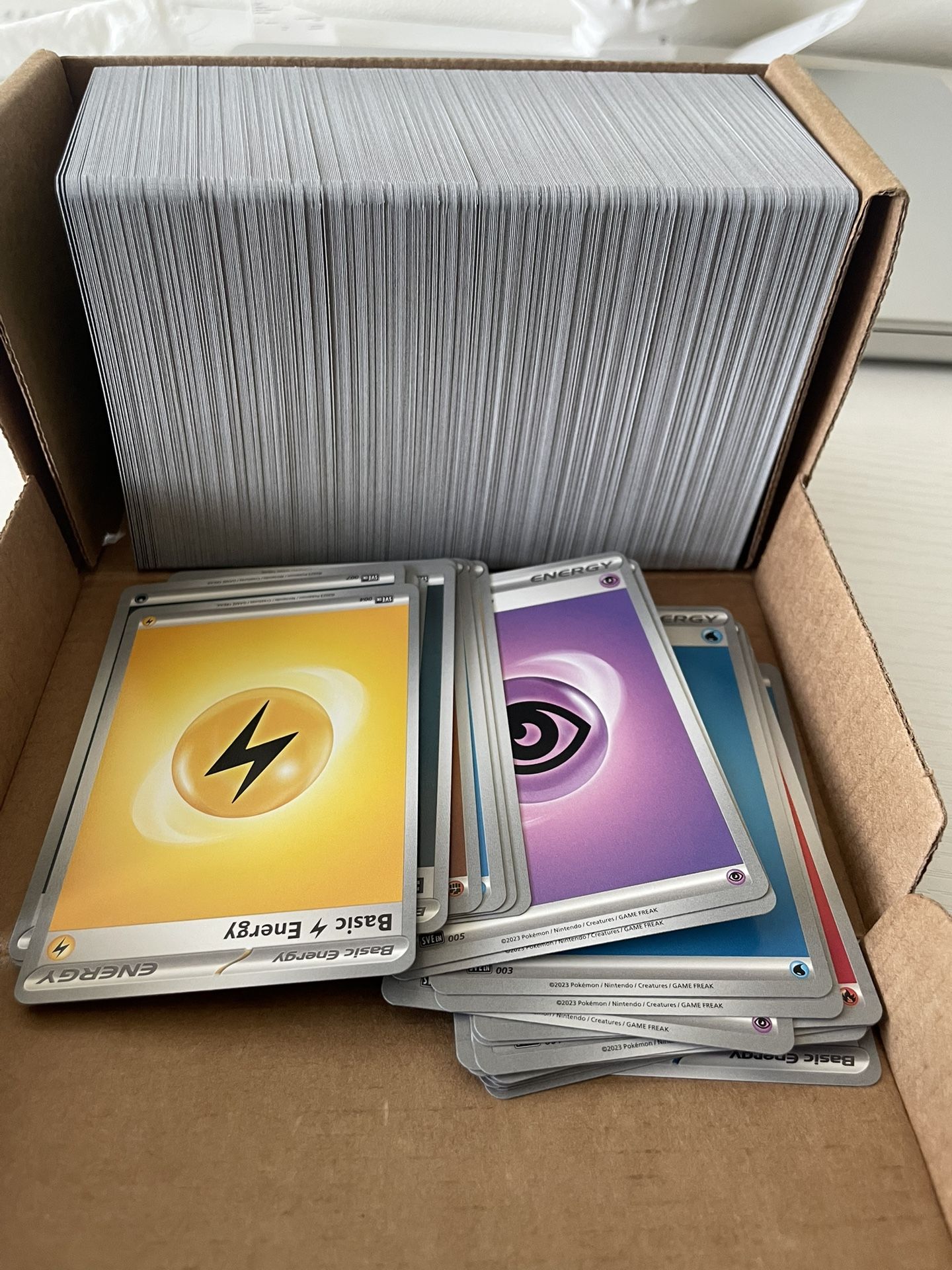 Pokemon Energy cards - 450 count