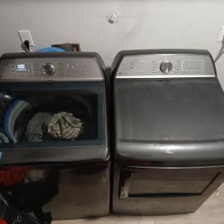 $$$STEAL!!!!$$$ GE Profile Digital Washer & Dryer Combo Black And Stainless