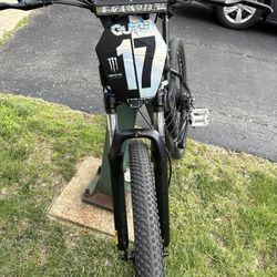 Modded Qlife Racer , TRADE FOR GAMING LAPTOP OR PS5 Or XBOX SERIES X