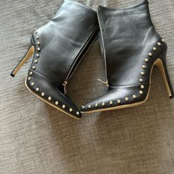 Womens Studded Stiletto Boots Size 7/38 