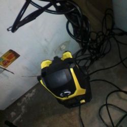 Pressure Washer With Pressure Gun