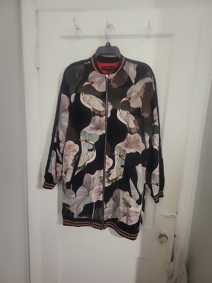 Zara Trafaluc Floral Crane Bomber Jacket Small To Medium Preowned
