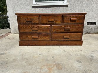 Delivery Available/ Vintage  Red Oak Dresser