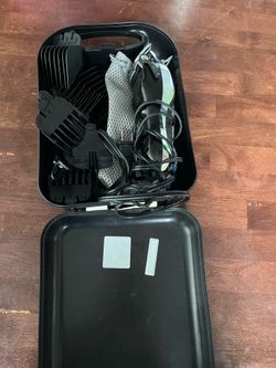 Used Wahl Corded Hair Clipper Kit with Guards & Case