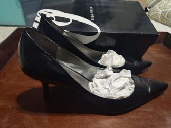 Nine West Black Leather Pointed-Toe Pumps