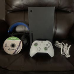Xbox Series X with 1 Controller (1 TB)