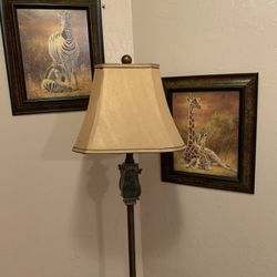 Safari Pics Decor With The Lamp Too