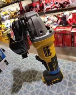 Dewalt 20v CORDLESS grinder  brushless