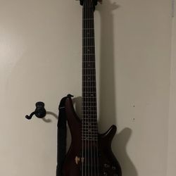 Ibanez SR506 6-String Bass Guitar