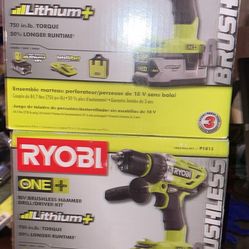 New 18 v brushless Hammer/Drill 135 