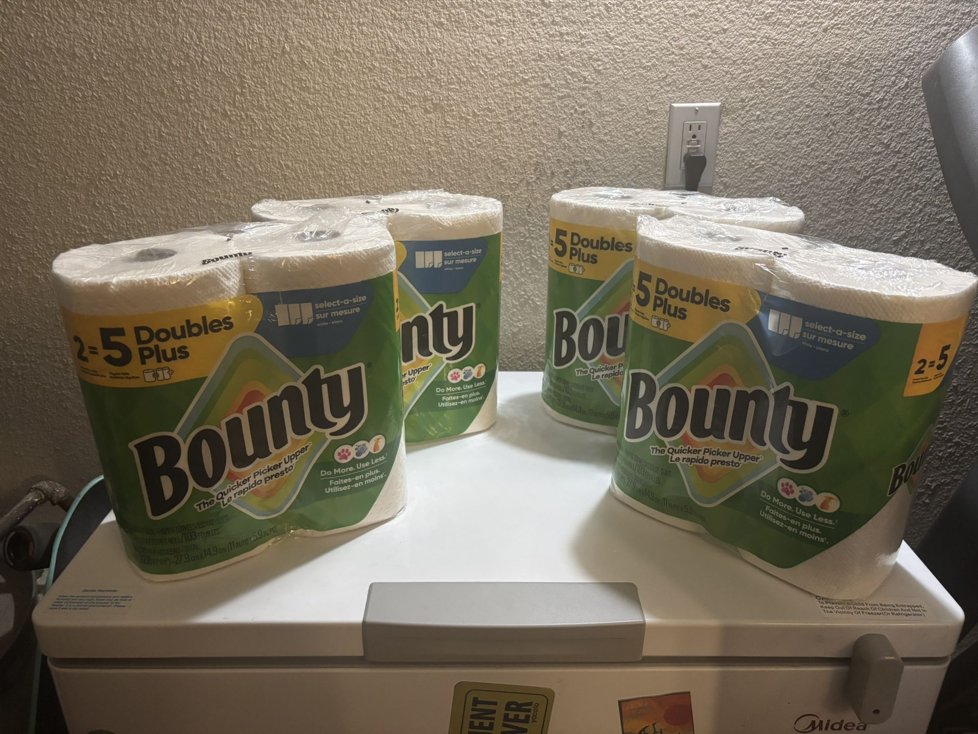 Bounty Paper Towels 2-5
