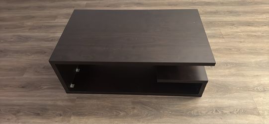 Art pieces , dresser mirror , mattress and tv stand