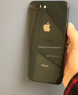 iPhone 8 Plus 64GB Factory Unlocked