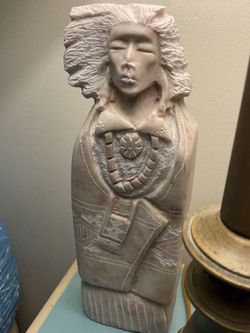 NAVAJO ALABASTER STATUE *DBE *SIGNED
