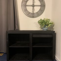 Entertainment Center/Buffet/tv Stand/bookcase