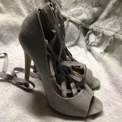ShoeDazzle Heels 